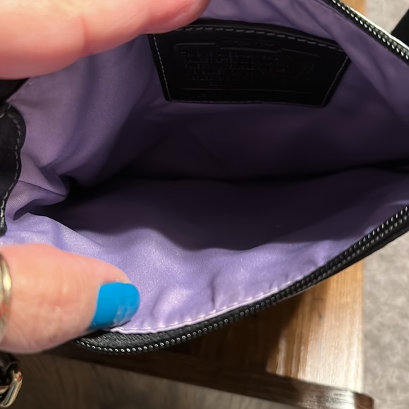 Coach - Picture 3 of 9